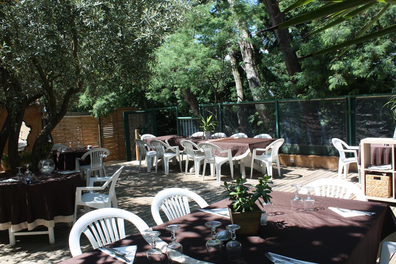 Athenopolis Hotel Grimaud Exterior photo